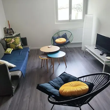 Dans Avec Jardin Διαμέρισμα